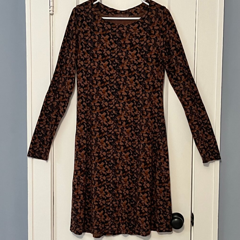 Cut Loose casual knee length dress size small brown printed fall neutral minimal